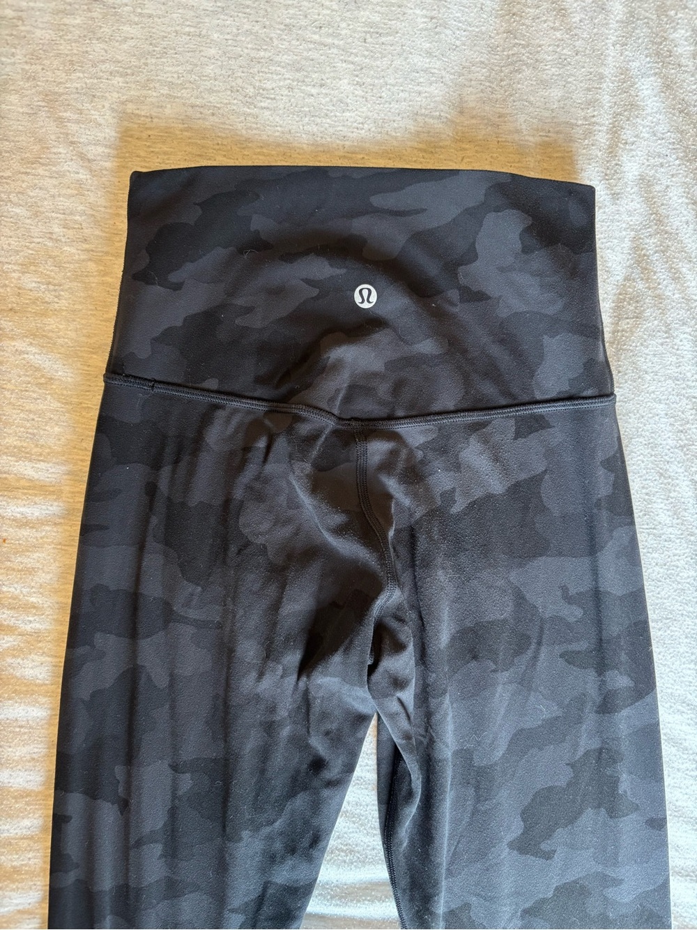 lululemon athletica Girls' Black Camo Leggings